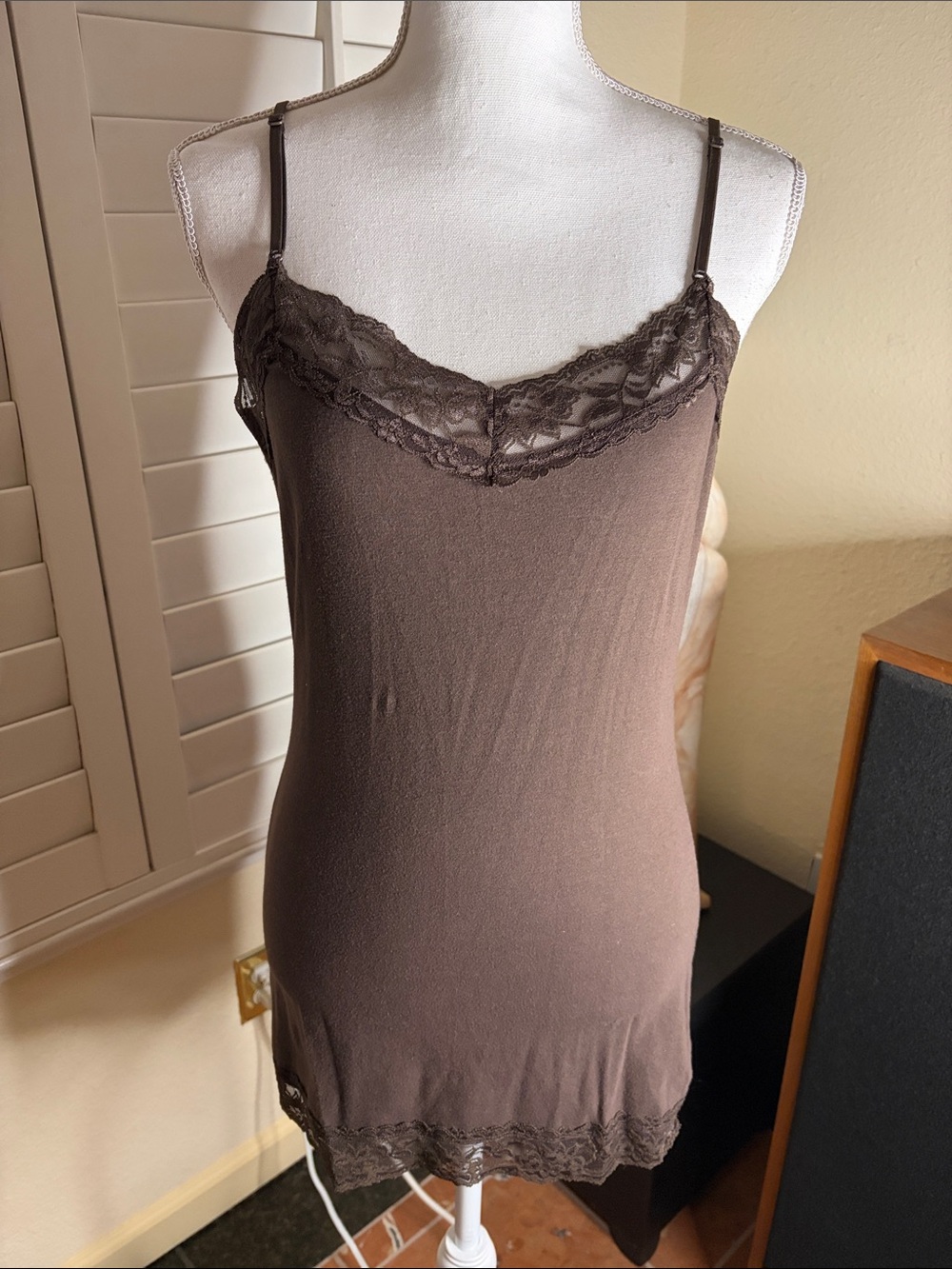 🤎Zenana Outfitters Long Brown Camisole W/Brown Lace Top & Hemline Sz XL